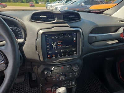 2022 Jeep Renegade Trailhawk