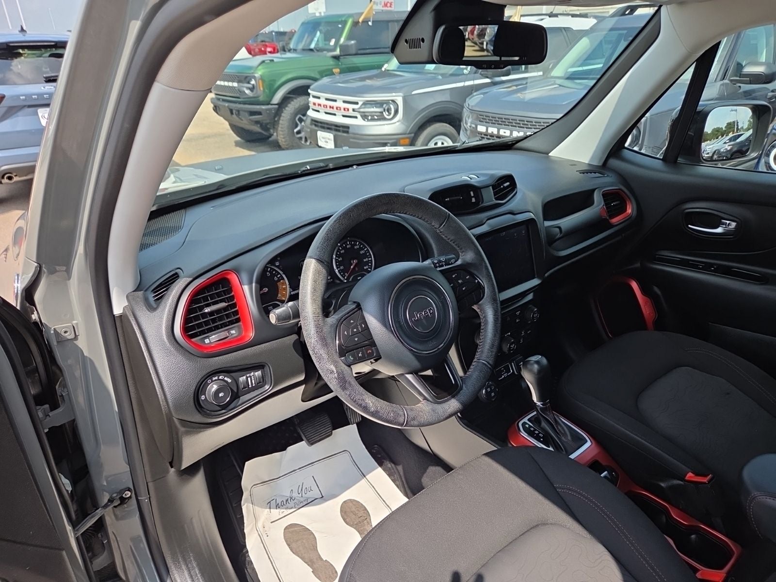2022 Jeep Renegade Trailhawk