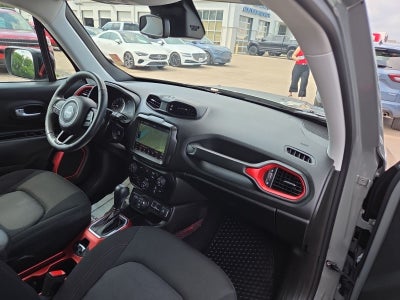 2022 Jeep Renegade Trailhawk
