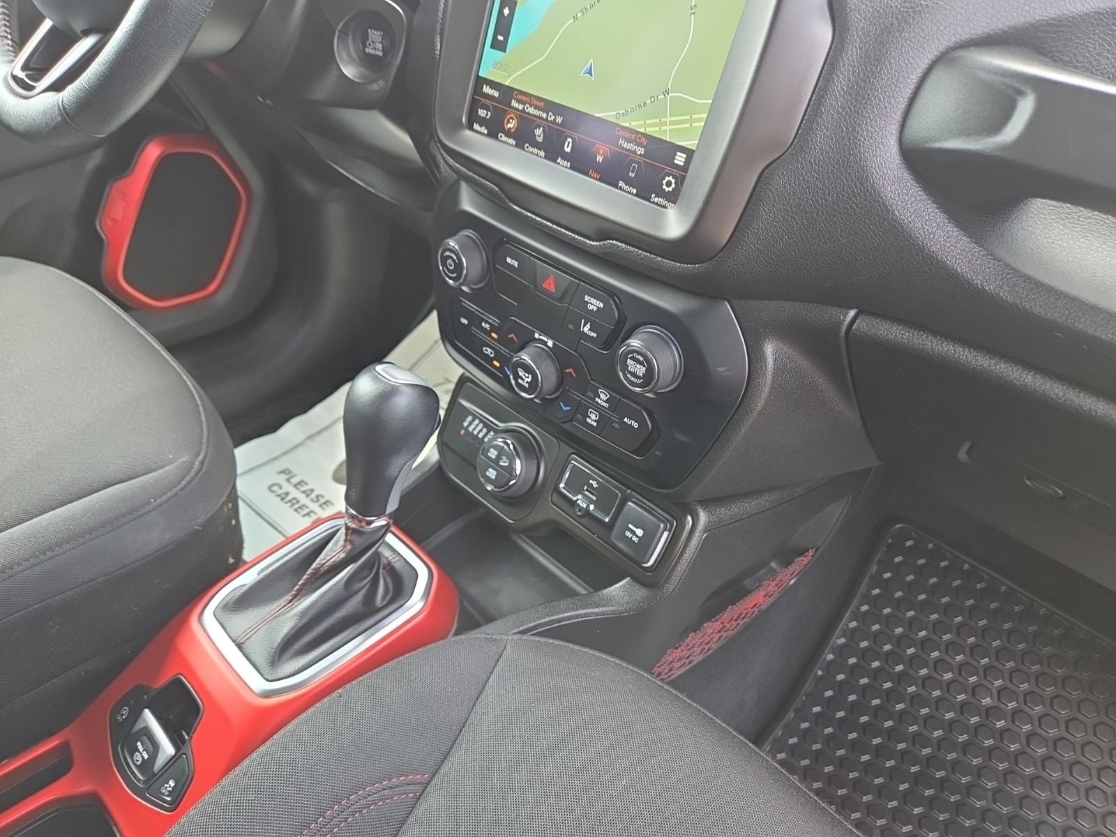 2022 Jeep Renegade Trailhawk