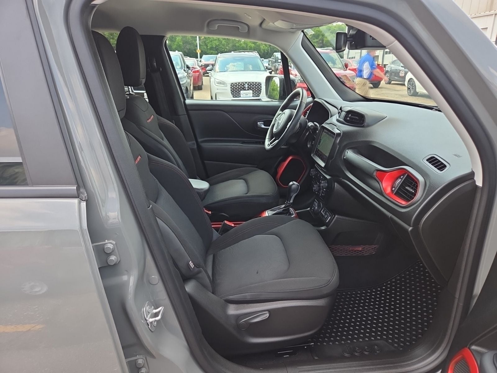 2022 Jeep Renegade Trailhawk