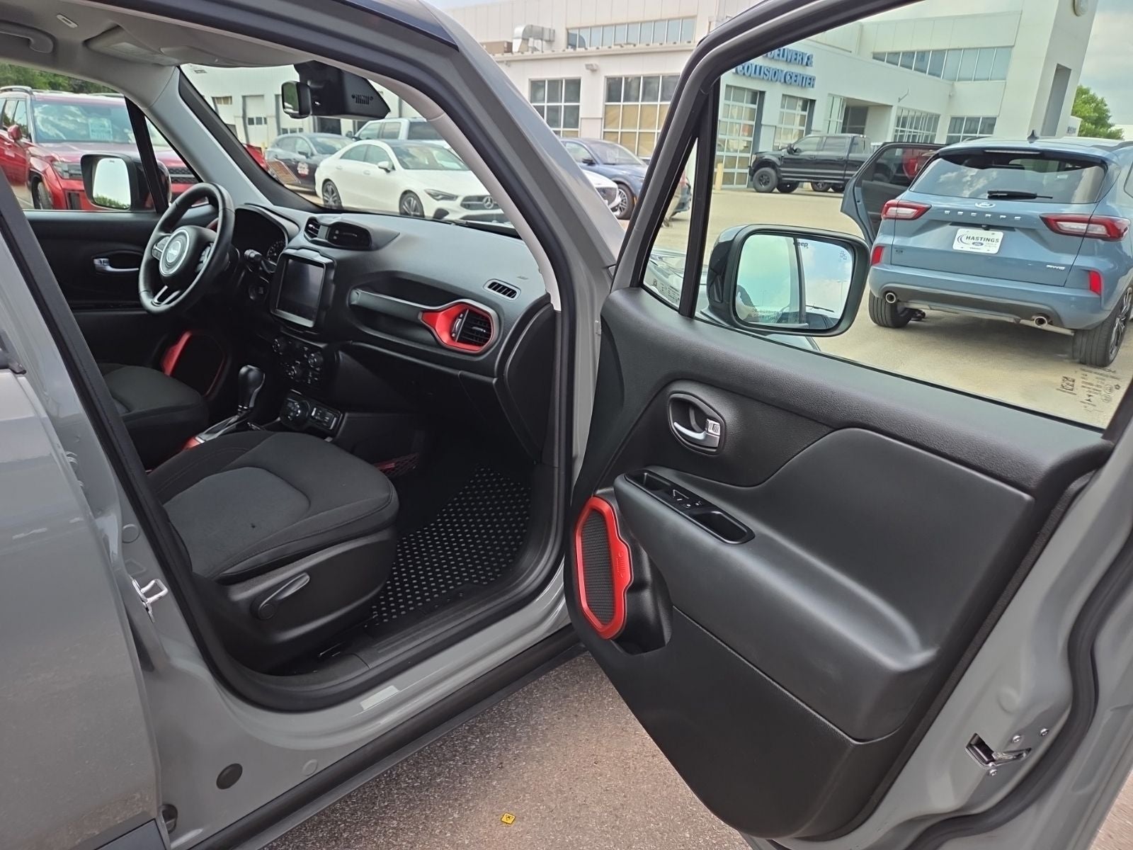 2022 Jeep Renegade Trailhawk