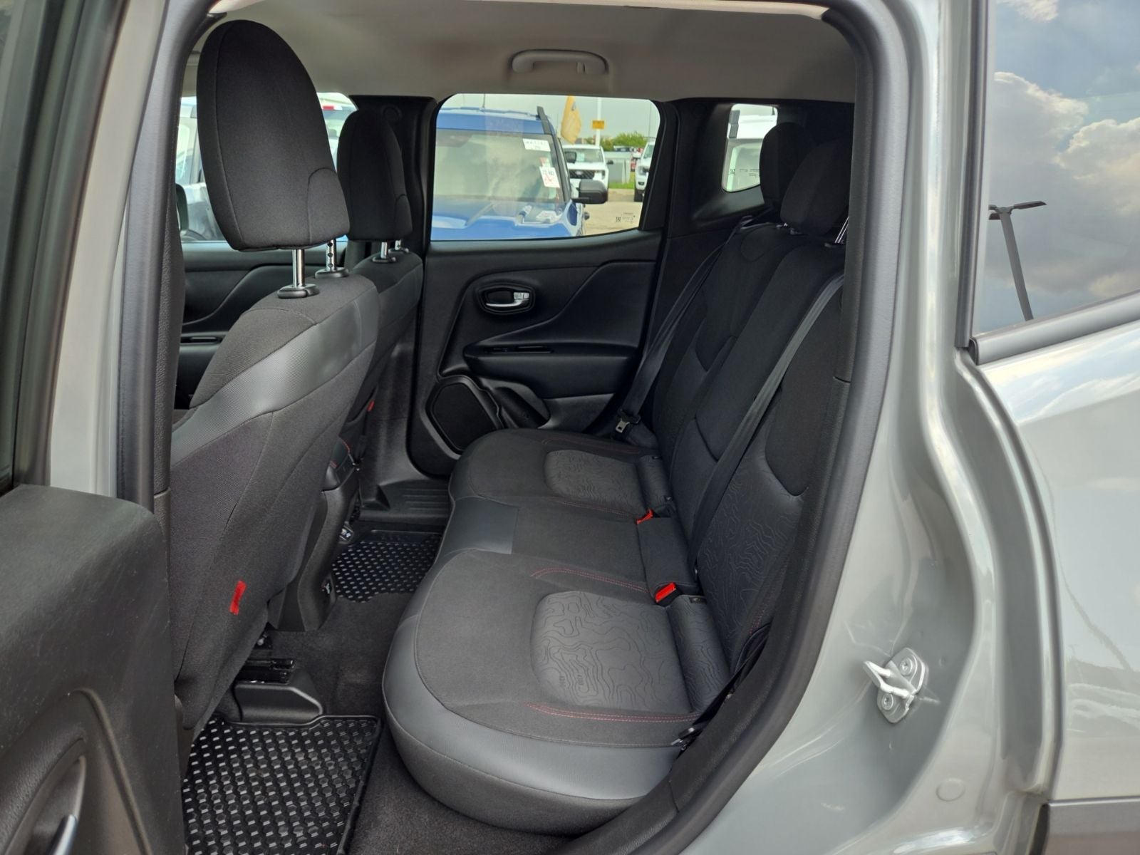2022 Jeep Renegade Trailhawk