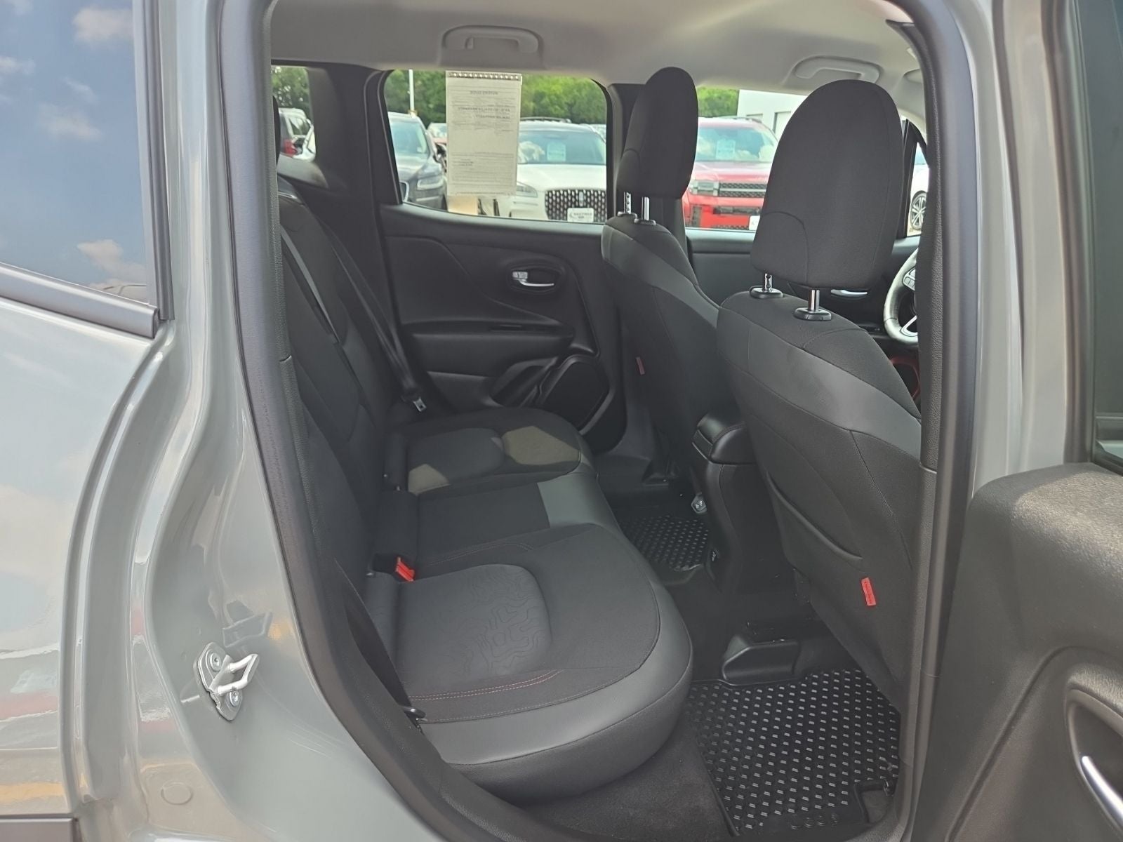 2022 Jeep Renegade Trailhawk
