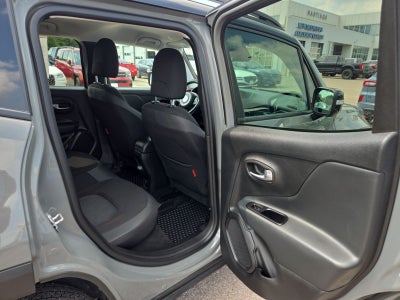 2022 Jeep Renegade Trailhawk