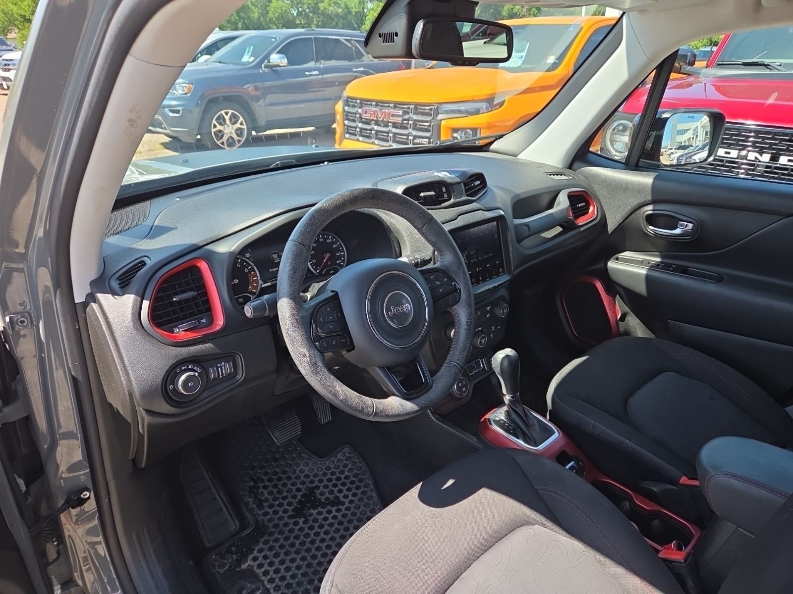 2022 Jeep Renegade Trailhawk